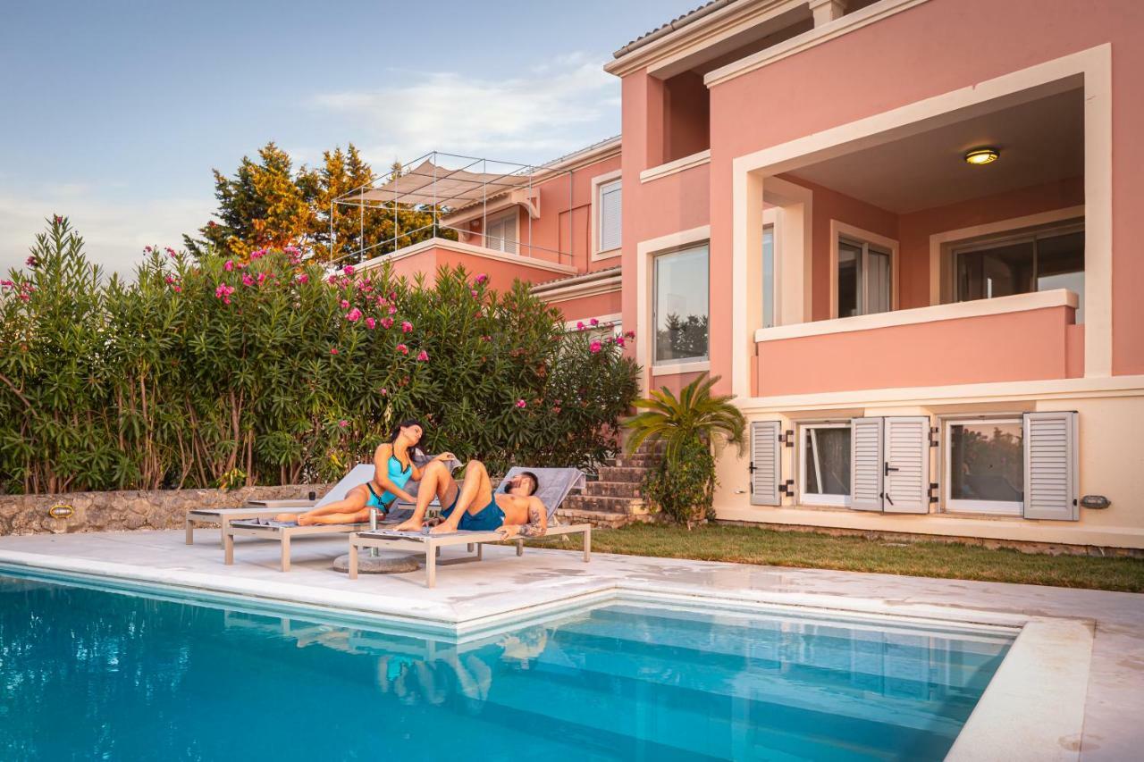 Villa Omnia - Kommeno Bay Dassia  Ngoại thất bức ảnh