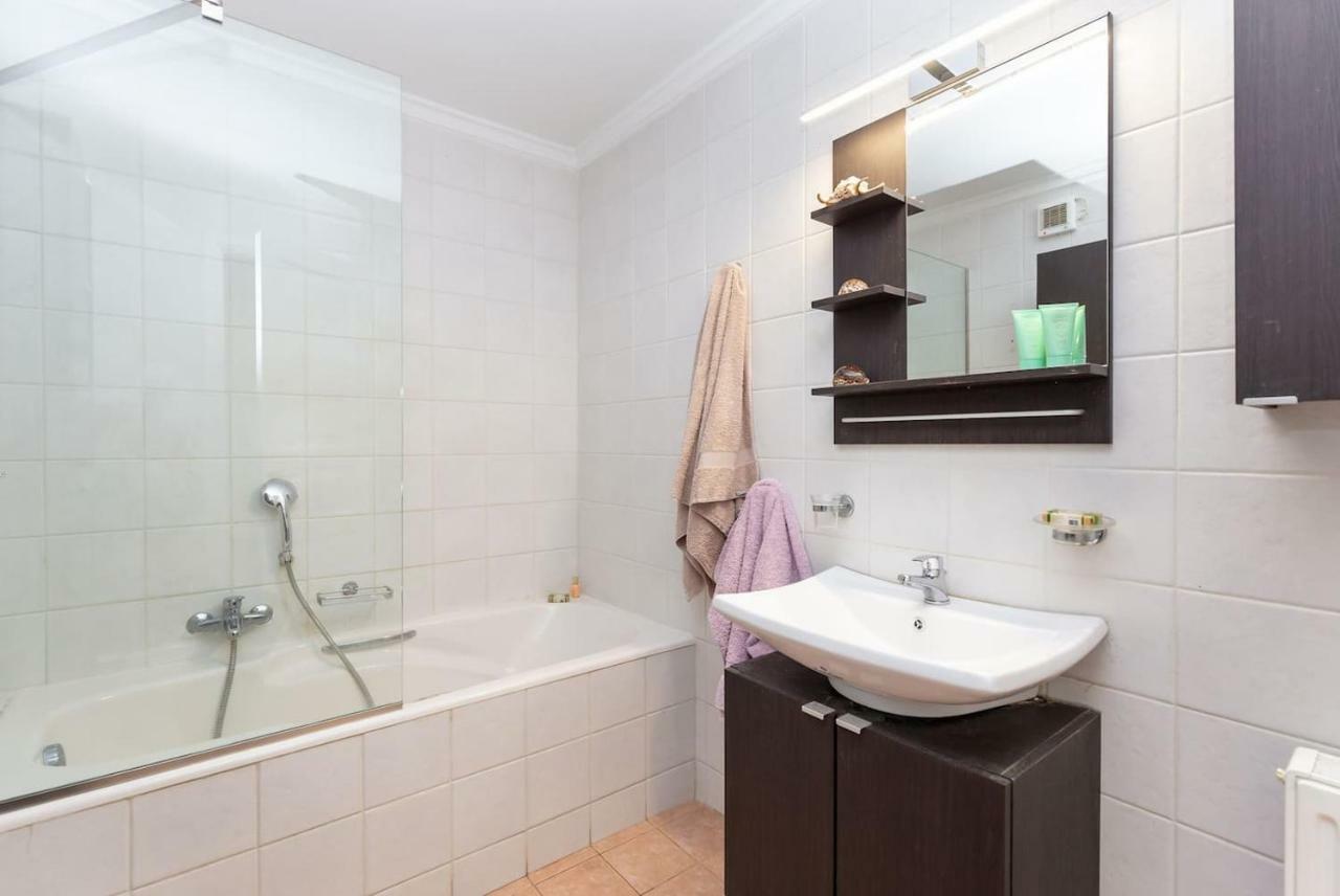 Villa Omnia - Kommeno Bay Dassia  Ngoại thất bức ảnh